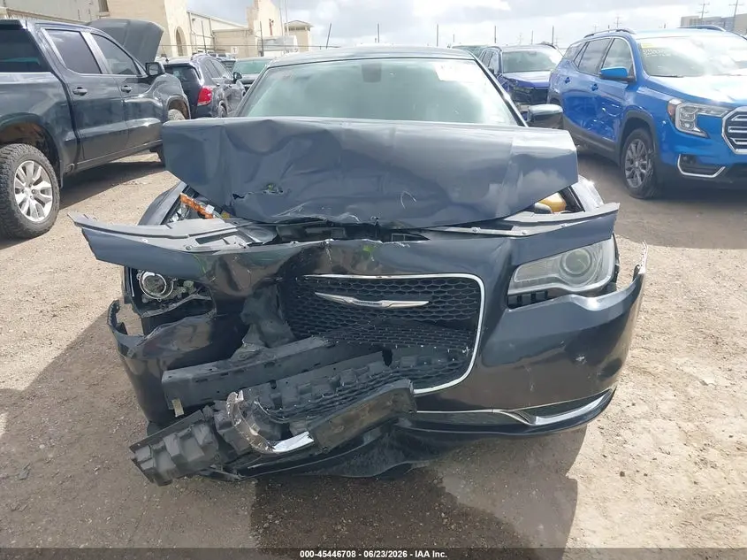 2016 CHRYSLER 300 LIMITED