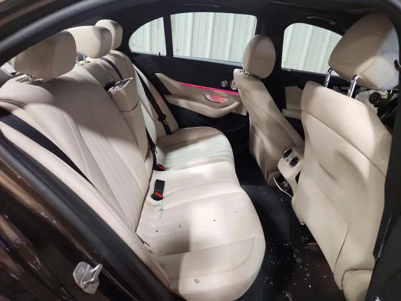 2017 MERCEDES-BENZ E 300 4MATIC  