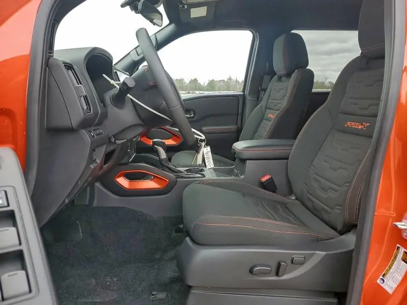 2025 NISSAN FRONTIER S  