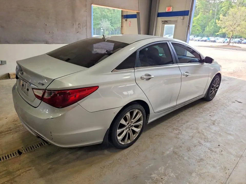 2013 HYUNDAI SONATA SE 2.0T  