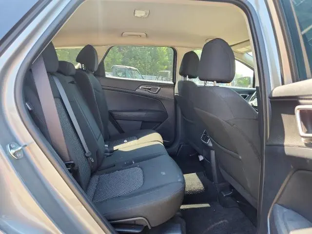 2025 KIA SPORTAGE LX  