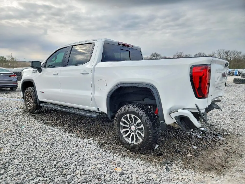 2026 GMC SIERRA K1500 AT4  