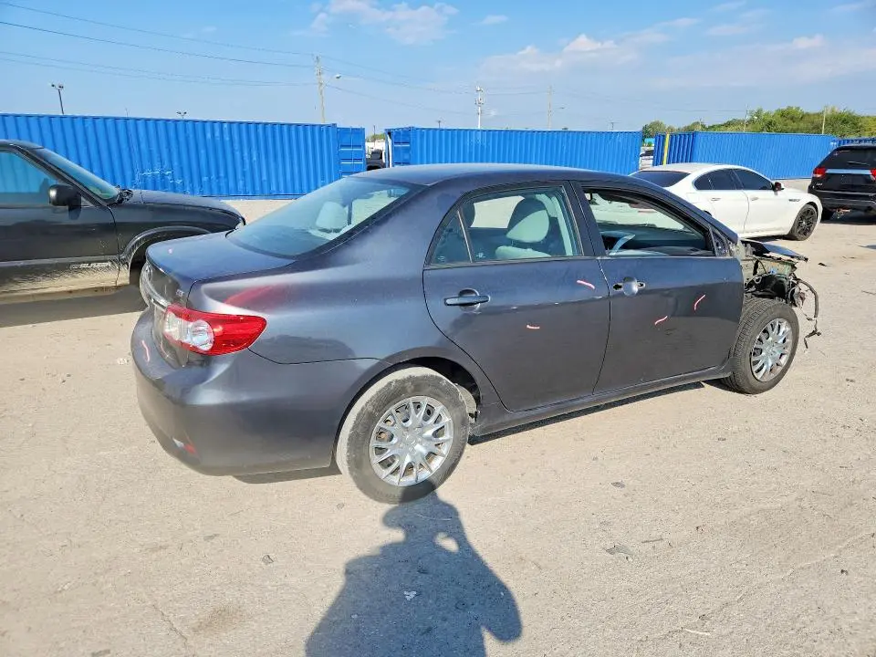 2011 TOYOTA COROLLA LE  