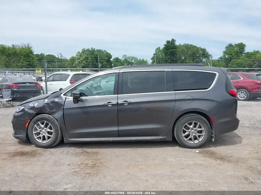 2021 CHRYSLER PACIFICA TOURING