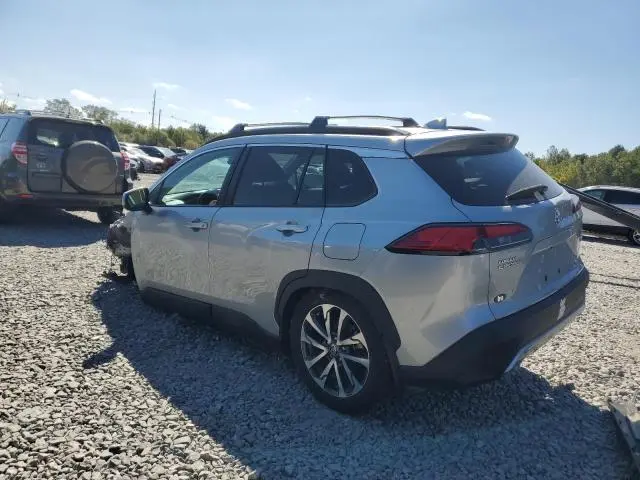 2022 TOYOTA COROLLA CROSS XLE  