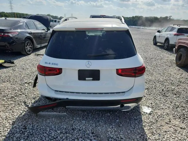 2022 MERCEDES-BENZ GLB 250  