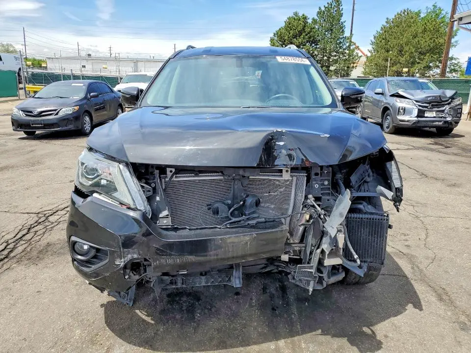 2018 NISSAN PATHFINDER SV  