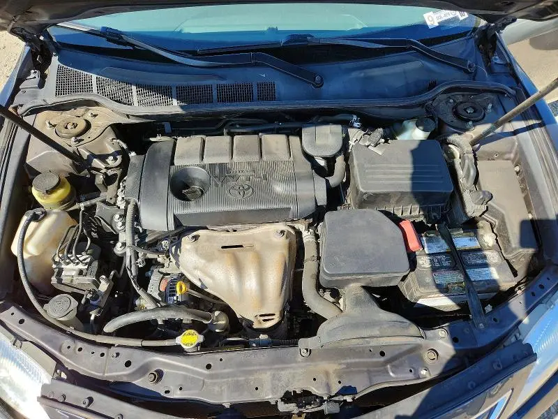 2011 TOYOTA CAMRY LE  