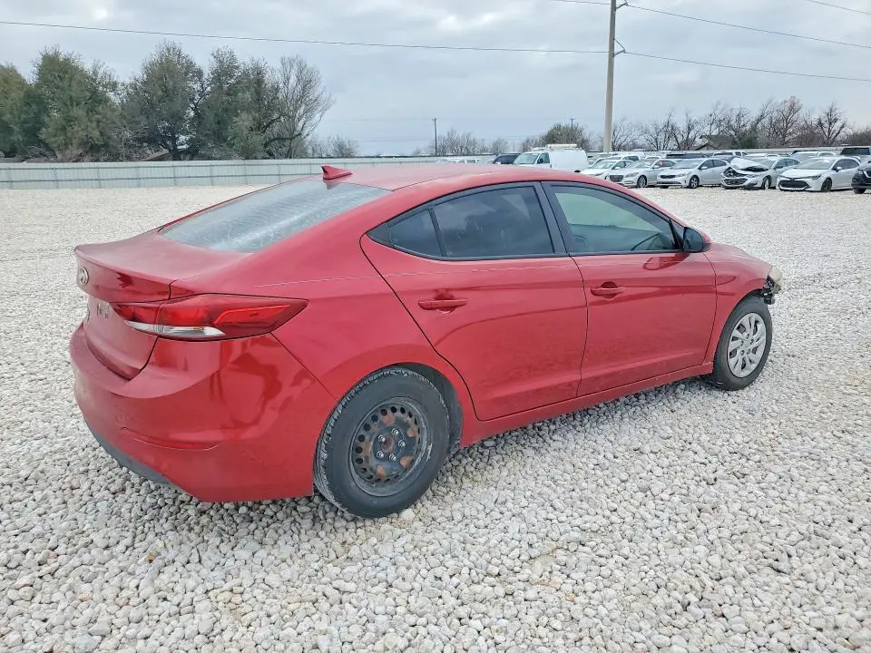 2017 HYUNDAI ELANTRA SE  