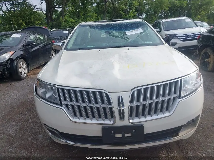 2012 LINCOLN MKZ  
