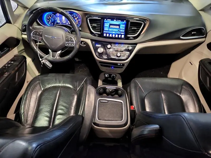 2017 CHRYSLER PACIFICA TOURING L PLUS  