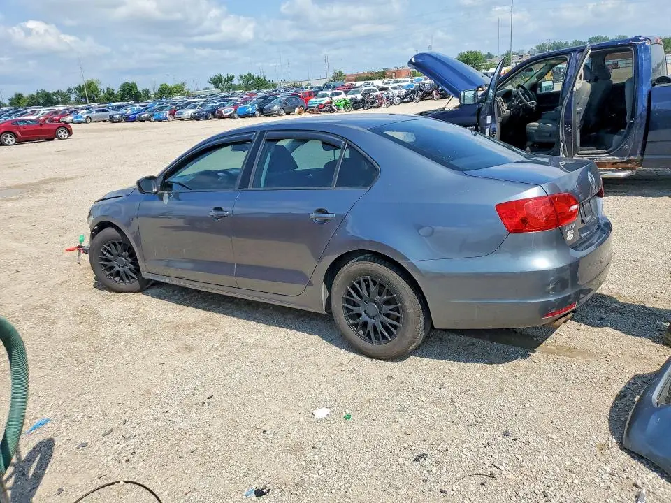 2012 VOLKSWAGEN JETTA BASE  