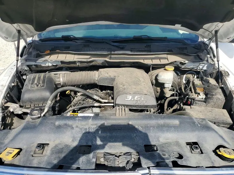 2018 RAM 1500 SLT  
