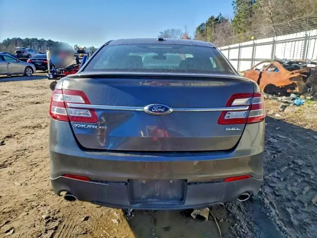2018 FORD TAURUS SEL  