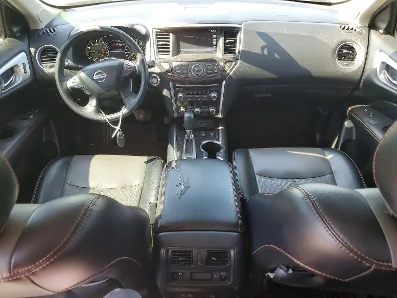 2019 NISSAN PATHFINDER SL  