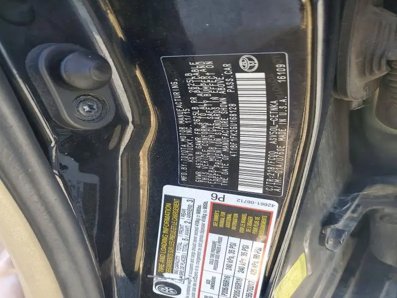 2016 TOYOTA CAMRY LE  