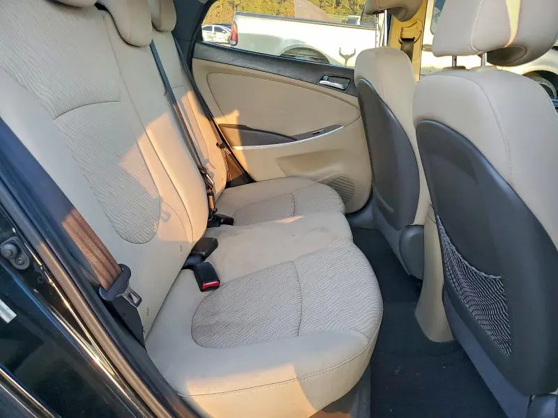 2013 HYUNDAI ACCENT GLS  