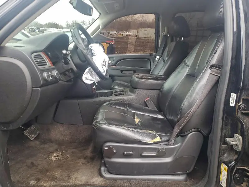 2014 CHEVROLET SUBURBAN K1500 LT  