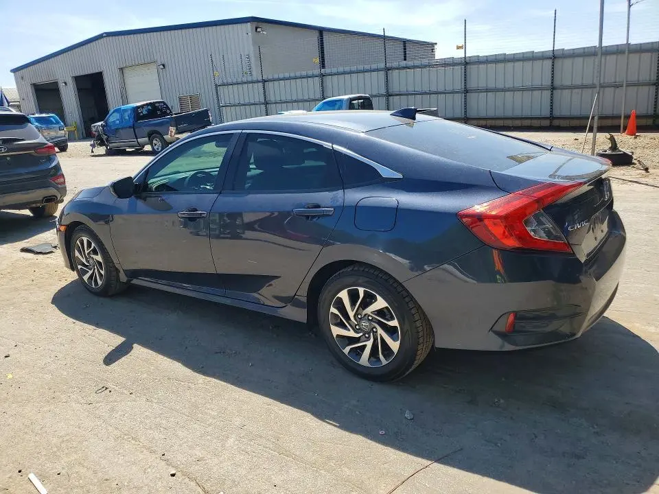 2018 HONDA CIVIC EX  