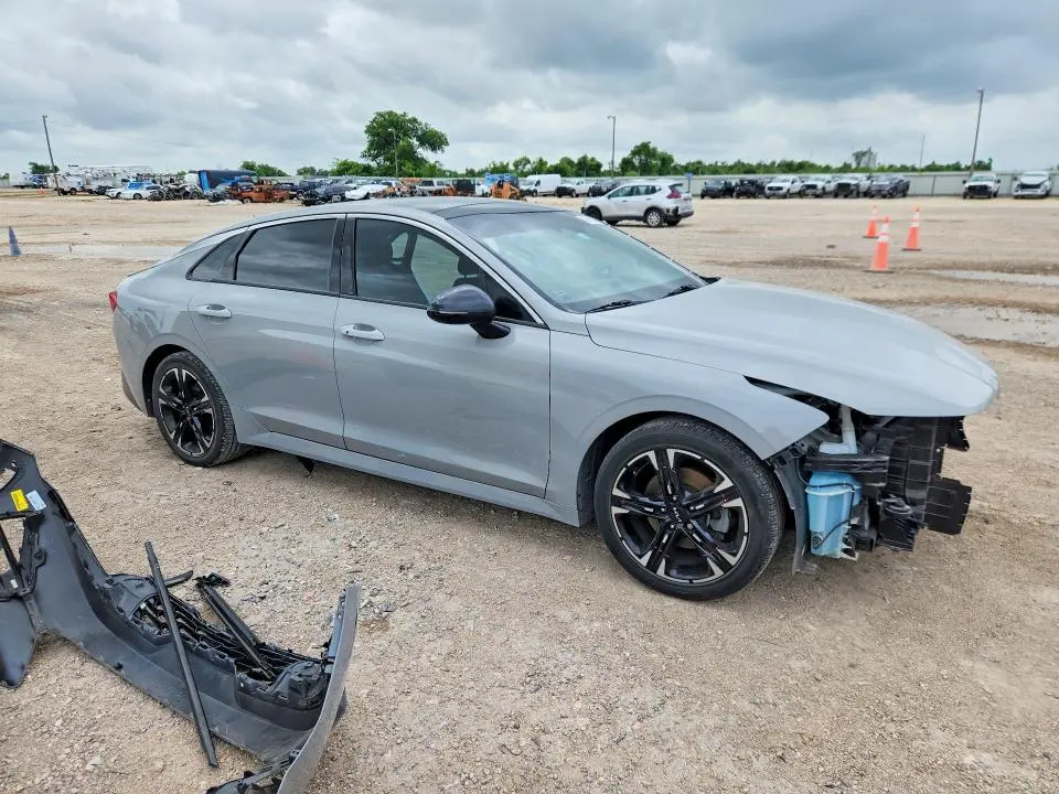 2022 KIA K5 GT LINE  