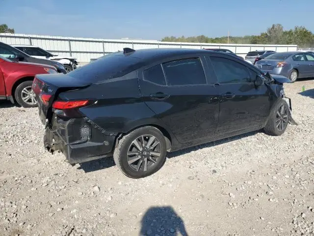2021 NISSAN VERSA SV  