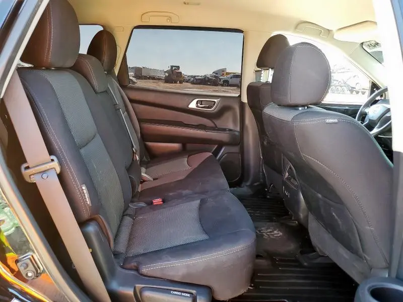 2020 NISSAN PATHFINDER SV  