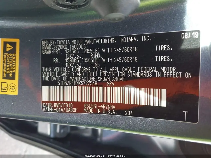 2019 TOYOTA HIGHLANDER LE