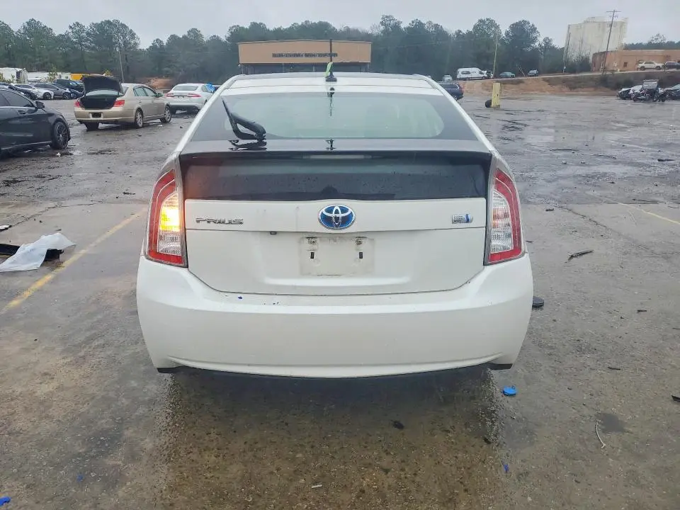 2014 TOYOTA PRIUS   