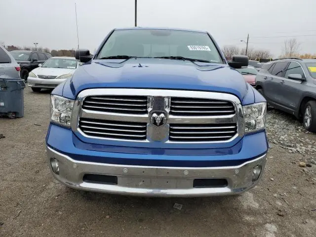 2017 RAM 1500 SLT  