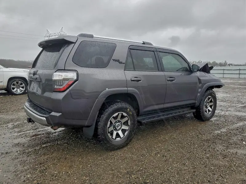 2018 TOYOTA 4RUNNER SR5/SR5 PREMIUM  