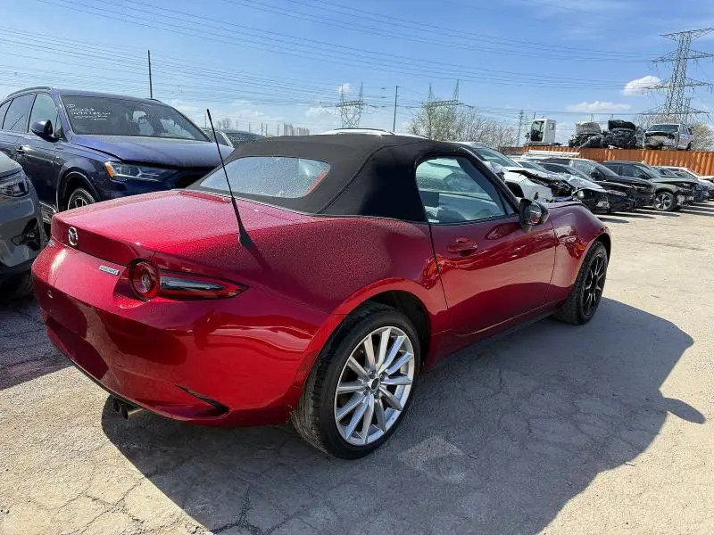 2024 MAZDA MX-5 MIATA CLUB  