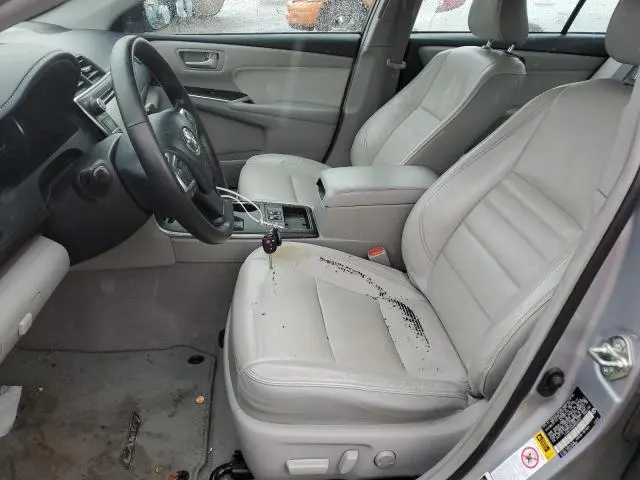 2016 TOYOTA CAMRY LE  