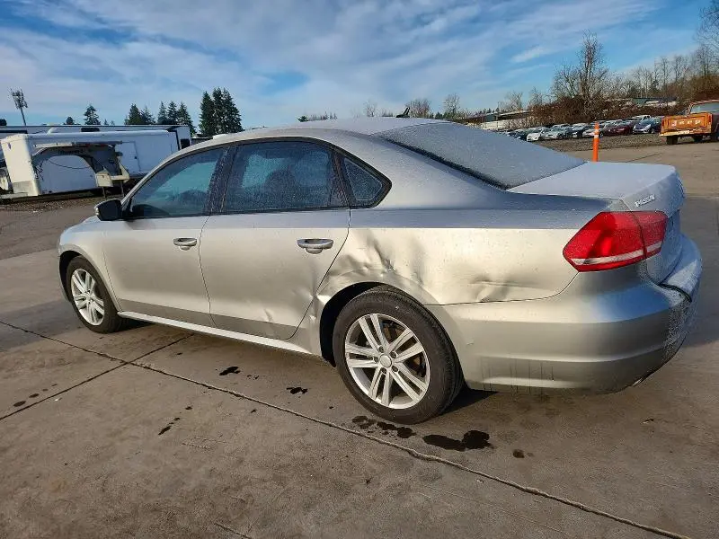 2014 VOLKSWAGEN PASSAT S  