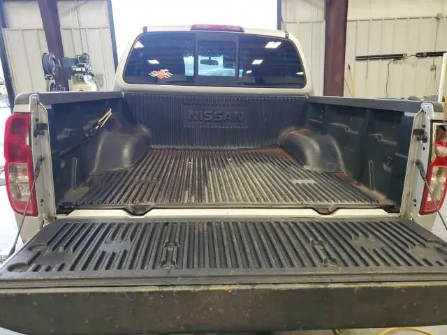 2017 NISSAN FRONTIER S