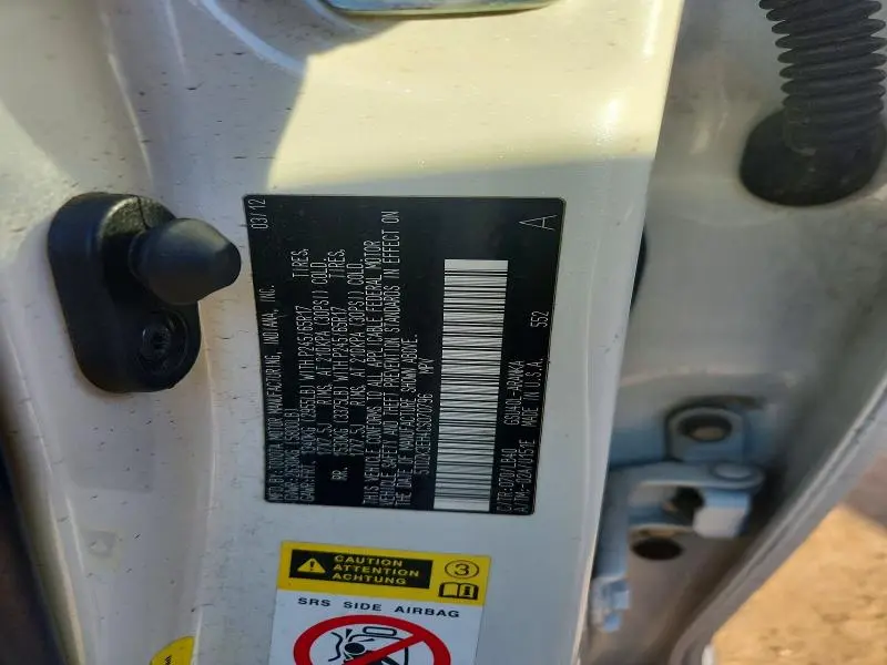 2012 TOYOTA HIGHLANDER BASE  