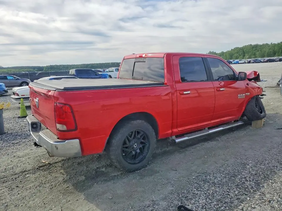 2014 RAM 1500 SLT  