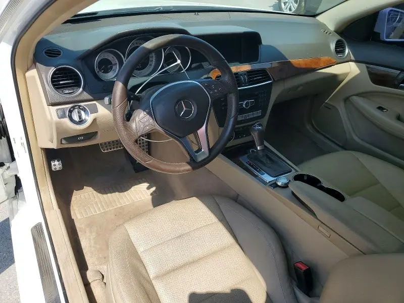 2015 MERCEDES-BENZ C 250  