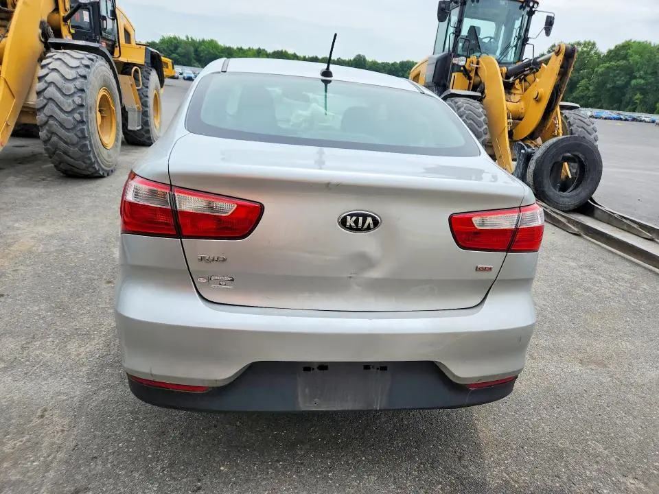 2017 KIA RIO LX  