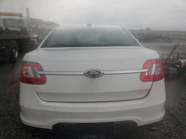 2016 FORD TAURUS SE  