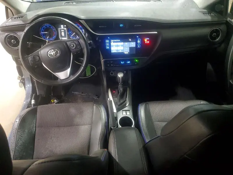 2018 TOYOTA COROLLA SE  
