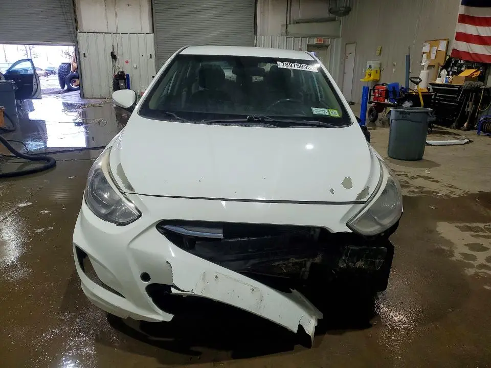 2016 HYUNDAI ACCENT SE  