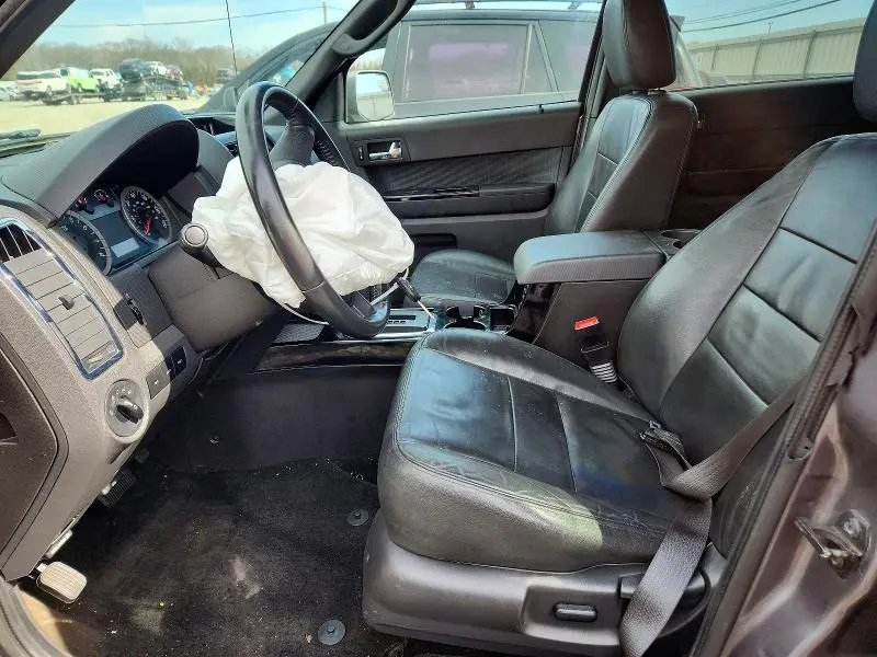 2011 FORD ESCAPE   