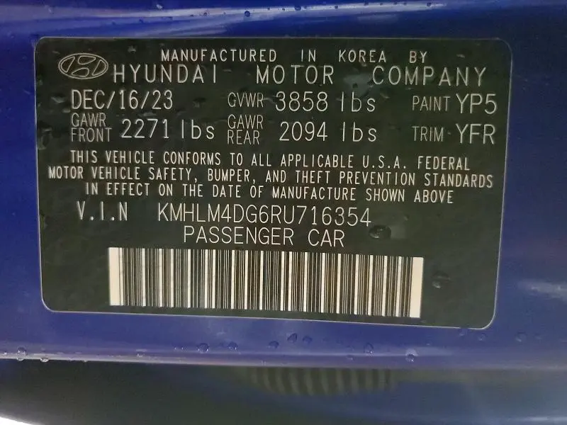 2024 HYUNDAI ELANTRA SEL  