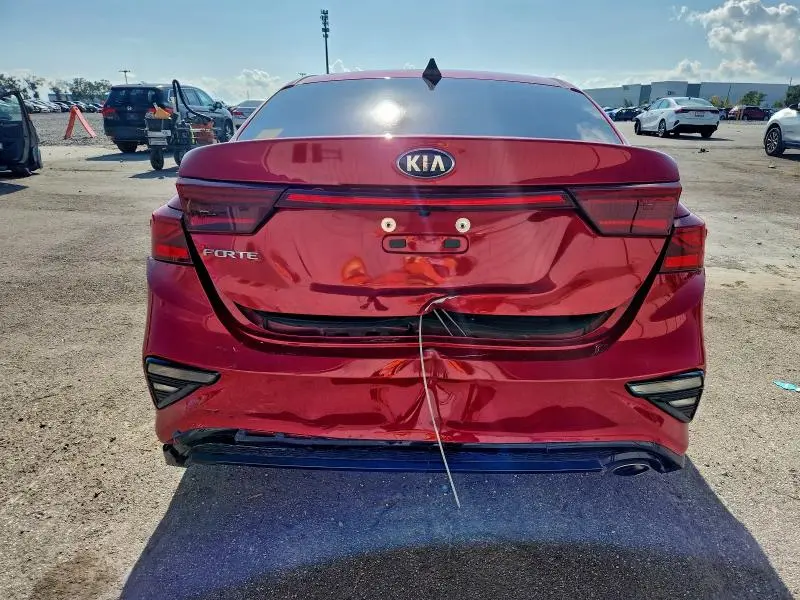 2021 KIA FORTE FE  