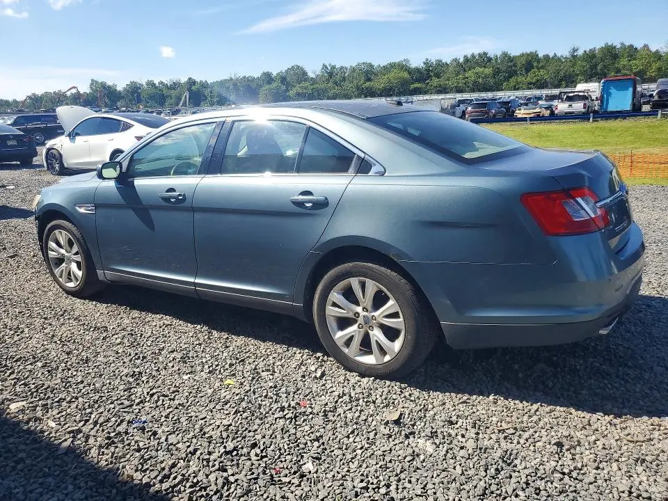 2010 FORD TAURUS SEL  