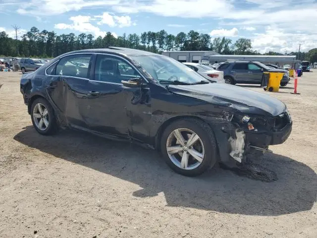 2012 VOLKSWAGEN PASSAT SE  