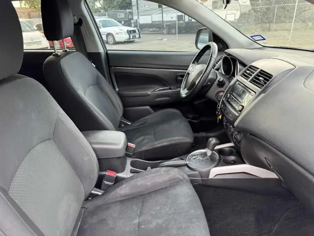 2014 MITSUBISHI OUTLANDER SPORT ES  