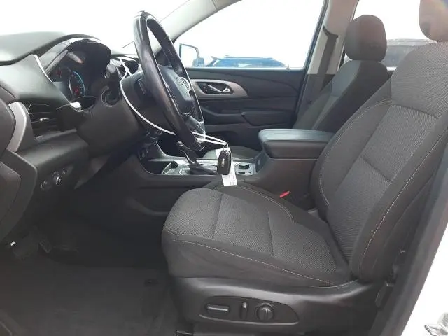 2020 CHEVROLET TRAVERSE LT  