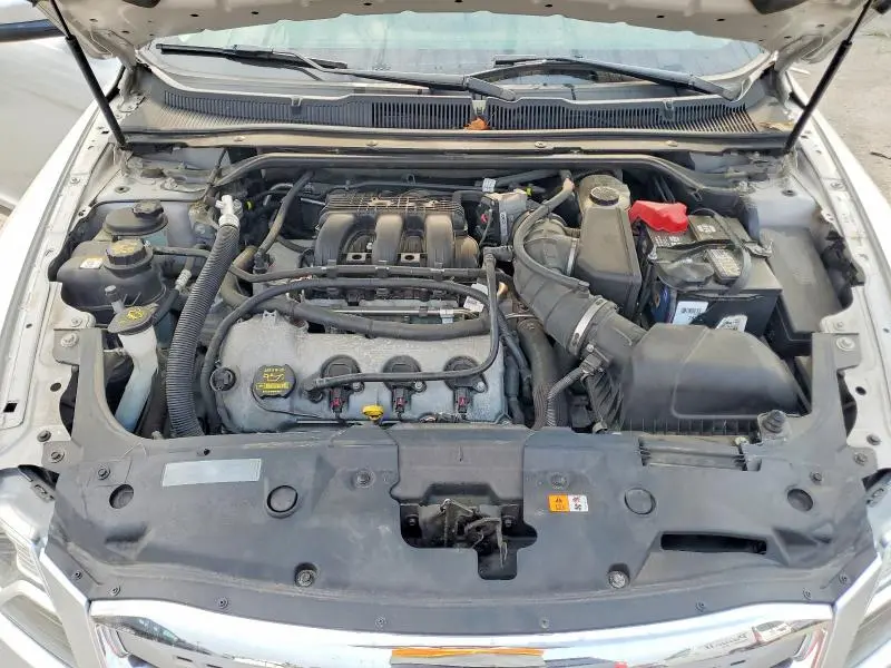 2011 FORD TAURUS SEL  