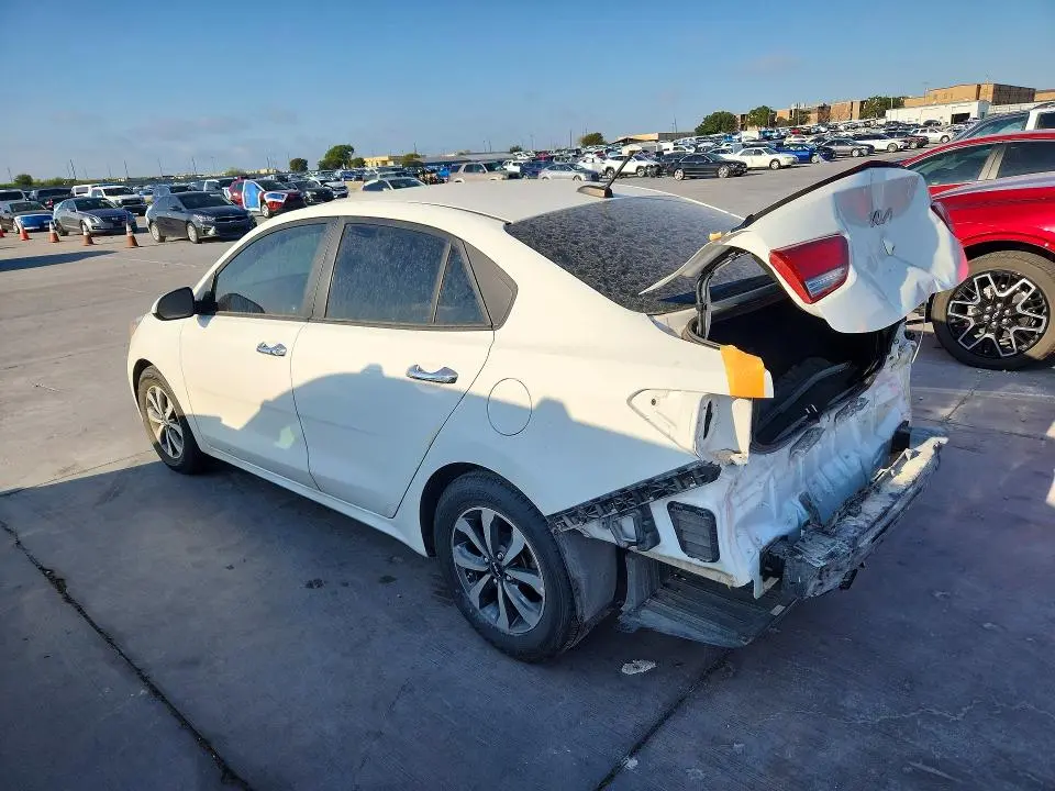2023 KIA RIO S  